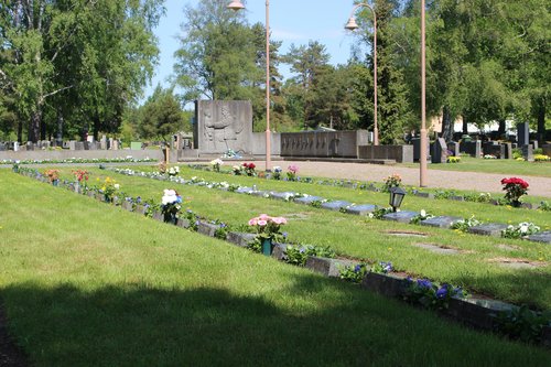 Avaa kuva isommaksi A5 Eurajoen sankarihaudat_S.